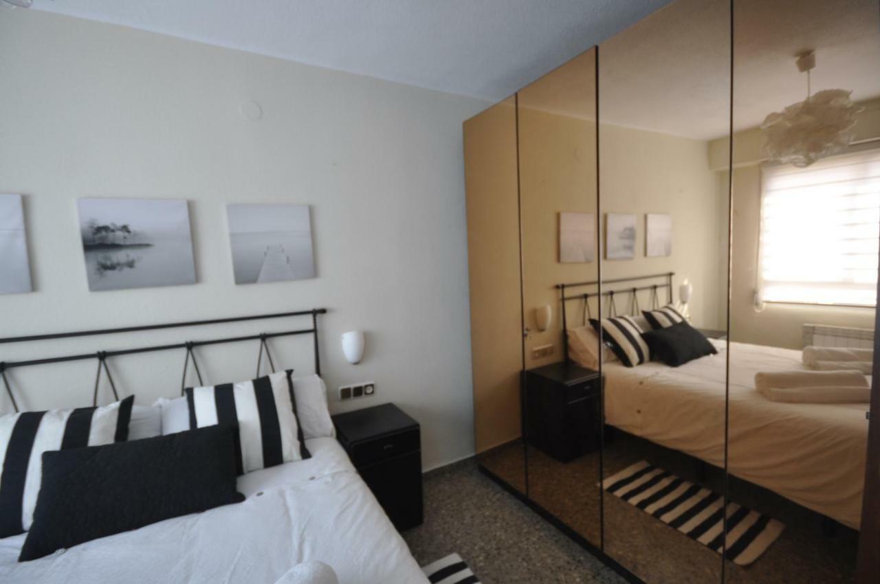 Apartamento Frente Al Mar Valencia Luaran gambar